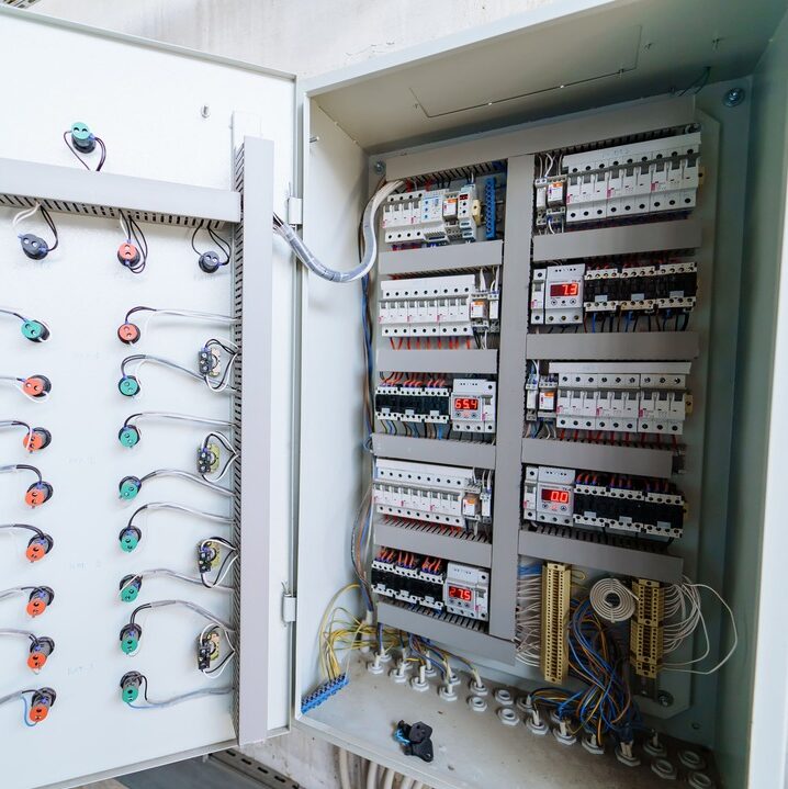 armoire electrique industrielle